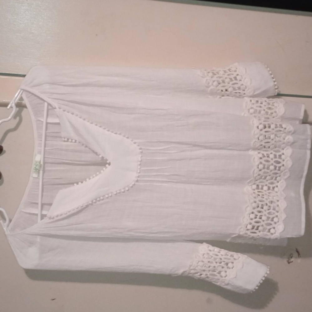 Women's Jade Melody Tam White Boho Tunic Top.